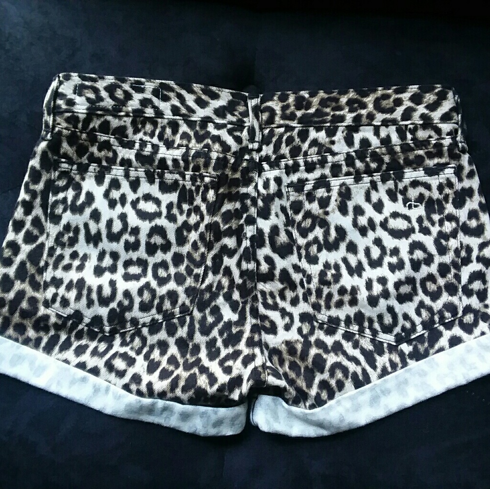 Rag & Bone Leopard Jean Shorts - Picture 4 of 8